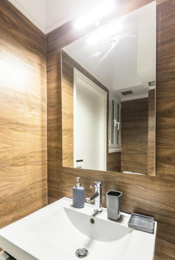 Luxuriously Central Studio In The Heart Of Athens Exterior photo